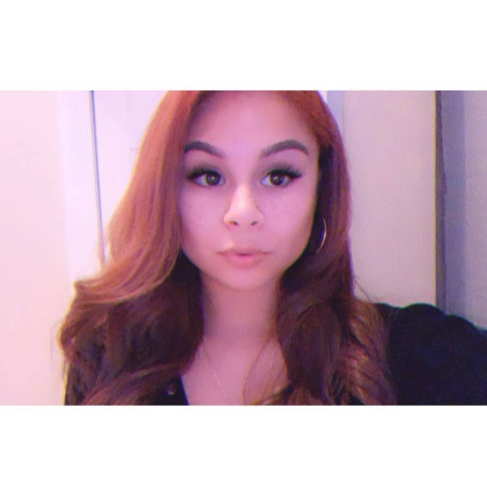 Meet your Posher, Alondra